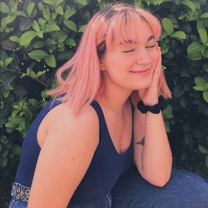 Meet your Posher, Briana